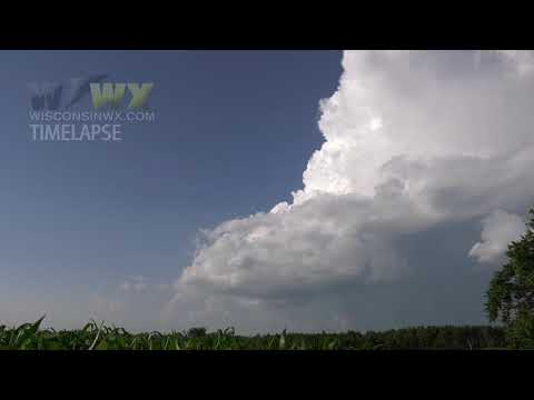 Severe T-Storm Fades to Nothing - Plainfield, WI - 7/6/2017