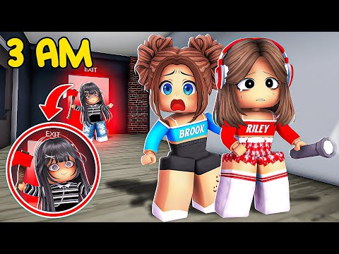 NEVER GO TO SCHOOL AT 3AM..(Brookhaven)