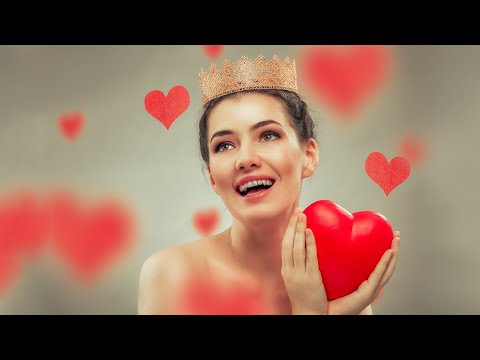 Queen Of Hearts - Velvet Moon I Acoustic Song