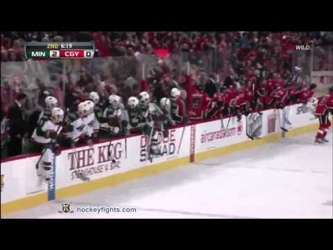 Nick Johnson vs Jarome Iginla Nov 8, 2011