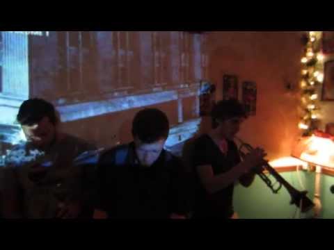 Boogie Belgique on a Live Set & Trumpet @ Dili - Dili, Xanthi, GR, Oct. 2, 2013.