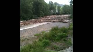 preview picture of video 'Zulg Hochwasser'