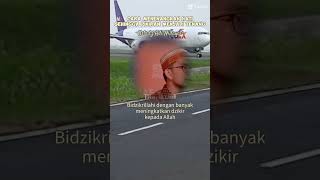 Download lagu UAH #ceramah #dakwah #zikir #doa #pesawat #airport #shortsfeed #shorts #ustadzadihidayat mp3