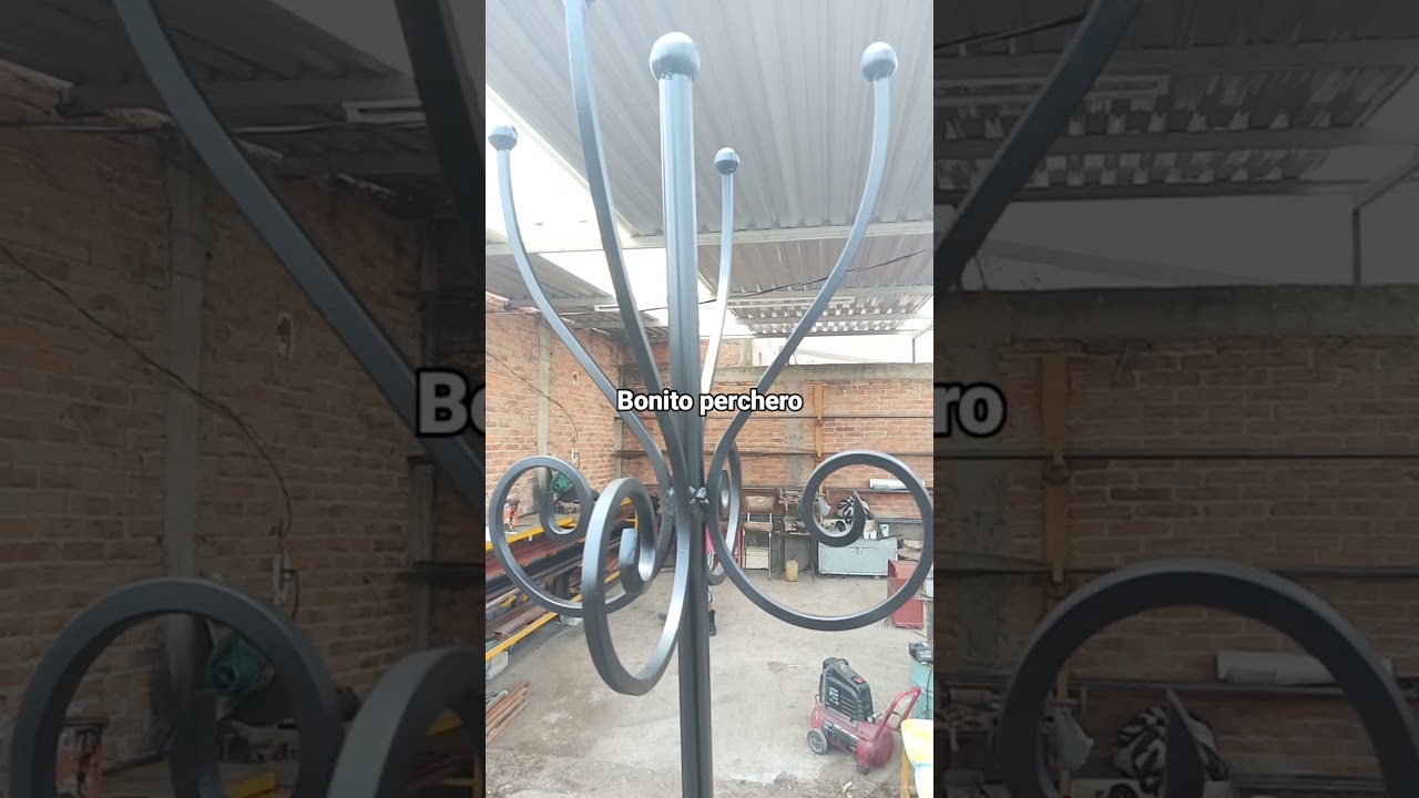 perchero en herrería