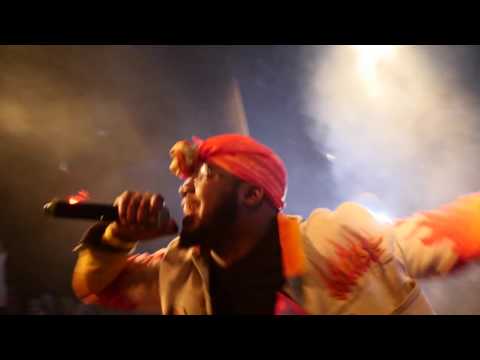 BiGBODYFiJi iN 3D @ REGGiES ROCK CLUB