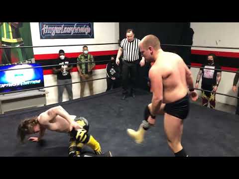 Captured Lightning | Episode 1 | Travis Huckabee vs Ryan Mooney