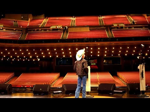 Mason Ramsey Takes the Grand Ole Opry Stage