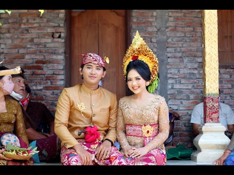 Putri Bulan - Kanti Umur Ngantiang ( Upacara Ngidih / Memadik Pernikahan Adat Bali )