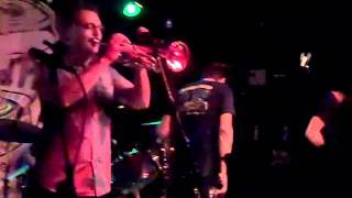 Mustard Plug performing  &quot;Mendoza&quot; live at Great Scott in Allston, MA