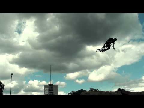 'The Belgian Bmx Open 2011' - Pro Qualifiers : Dirt.