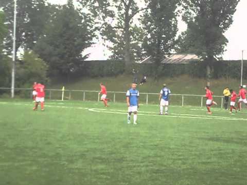 Tom de Bonte maakt winnende goal voor Goes tegen Roosendaal