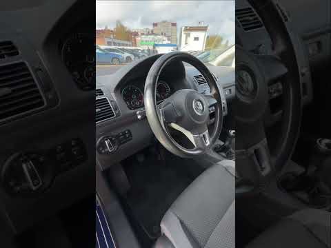 фото volkswagen touran i рестайлинг 0