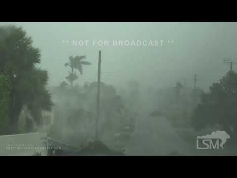 09-28-2022 Punta Gorda, FL  - Hurricane Ian - Eyewall - High Winds - CG Lightning - Power Flashes