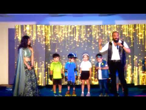 Rohit MJ anchoring n choreographed ramp