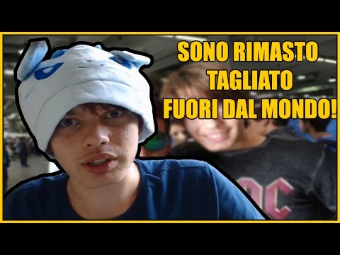 SONO RIMASTO TAGLIATO FUORI DAL MONDO :( - VLOG GAMESWEEK 2016 + ACQUISTI!