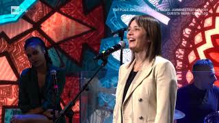 "Amore di plastica" - Carmen Consoli