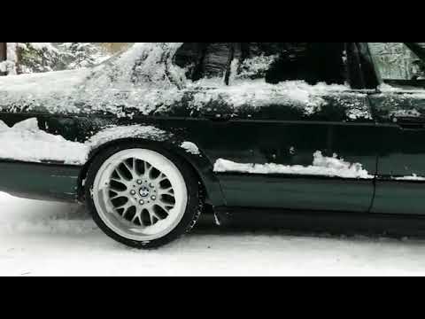 bmw е32. Трехчасовая попытка развернуть тачку)