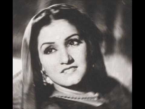 Noor Jahan "Taangan Teriyan Nein Peeche Peeche La Liya" punjabi song-4