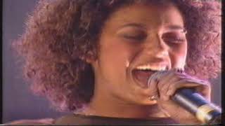 Sisters Are Doing It For Themselves -Spice Girls