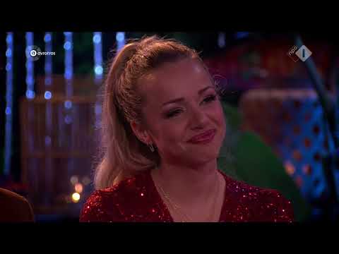 Samantha Steenwijk sings Geloof in jezelf to Emma Heesters + intro and outro (Eng subs)