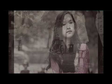 Em về qua góc phố xưa - Diệu Hiền