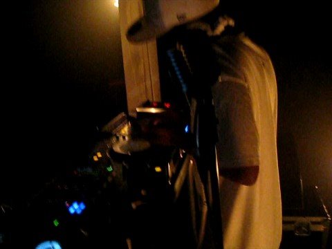 DJ Quality LIVE - Rock the house (Uppsala 11/10-08)