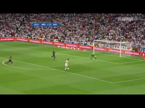 Cristiano Ronaldo Humilha Piqué e Marca Um Belo Gol