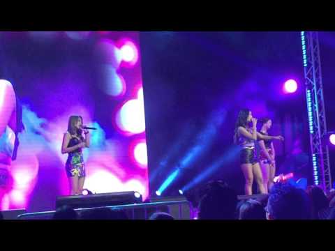 [FANCAM] 151206 SISTAR 씨스타 Fan Meeting - Crying in Singapore