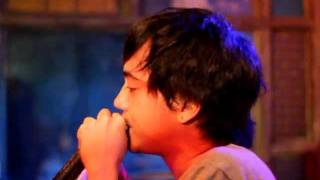 MIGGY CHAVEZ vs MONG ALCARAZ [Fliptop] HAHA! :)))