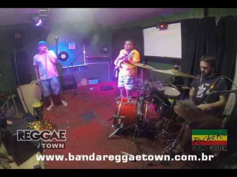 Banda Reggaetown - Grito de terceiro mundo - Passando o som no Rockers Bar (Campo Grande)