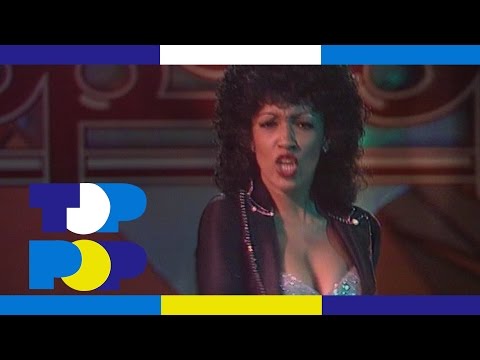 download lagu mp3 mp4 The Three Degrees Givin Up Givin In, download lagu The Three Degrees Givin Up Givin In gratis, unduh video klip The Three Degrees Givin Up Givin In