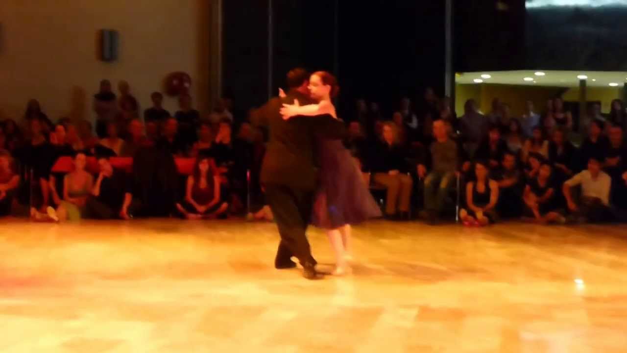 Claudia Codega Esteban Moreno 03 Campo afuera - Rodolfo Biagi