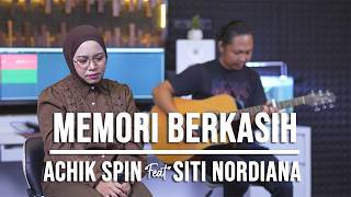 Download lagu MEMORI BERKASIH - ACHIK SPIN FEAT SITI NORDIANA (LIVE COVER INDAH YASTAMI) mp3