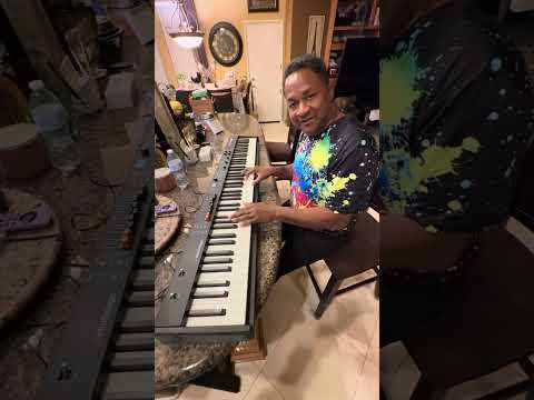 Studiologic NUMA Compact 2X Test Drive  with Kris Nicholson