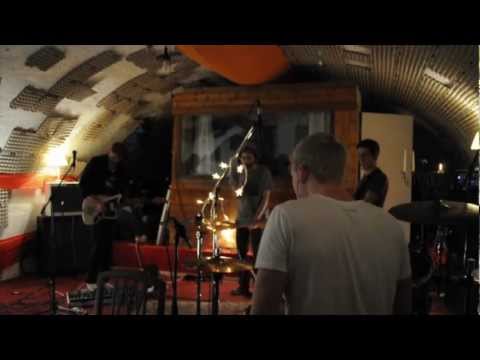 ENDEFFECT - live from the basement