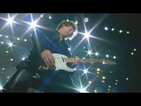 Bon Jovi - Rockin' in the Free World (live in Osaka 2000)