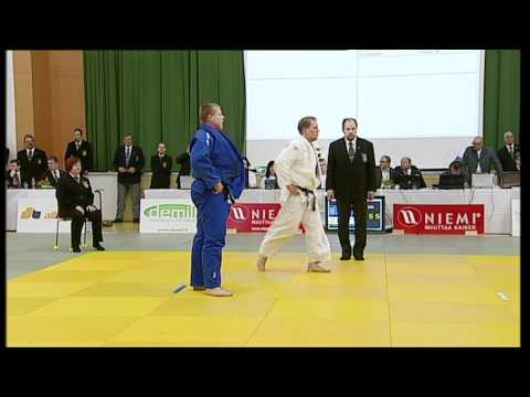 Ville-Petteri Lammasniemi - Juha-Matti Salmela SM-judon +100 kg:n finaalissa 2.4.2011