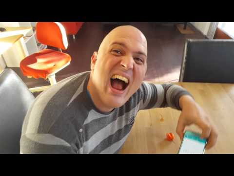 2 Madame Jeanette eten in 1 minute