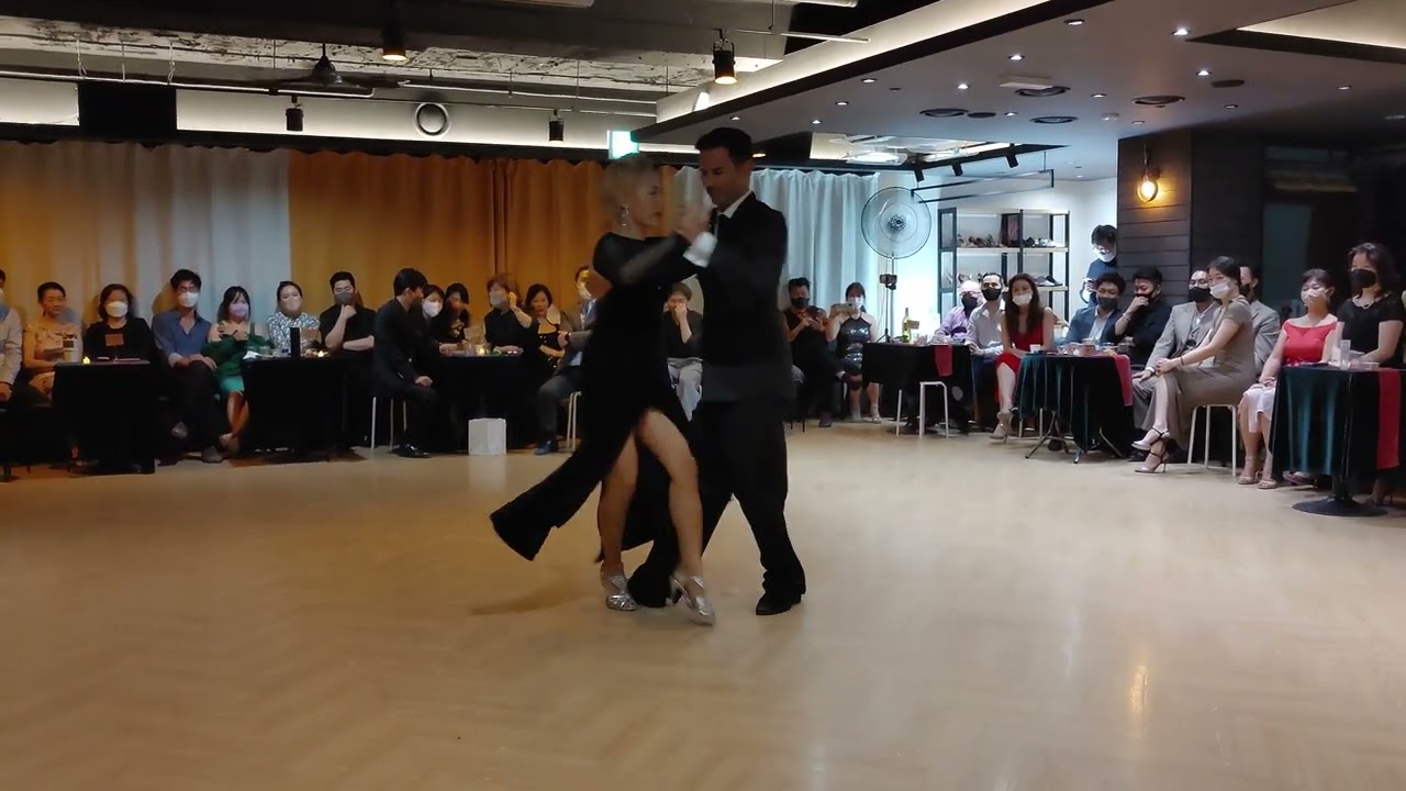 Video thumbnail for [Donato Racciatti - Lágrimas y Sonrisas] Miguel Calvo & 판도라