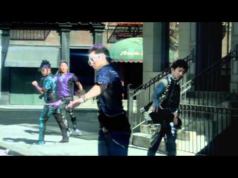 LMFAO   Party Rock Anthem ft  Lauren Bennett, GoonRock