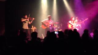 Maya Isacowitz - Brave Again (Live)