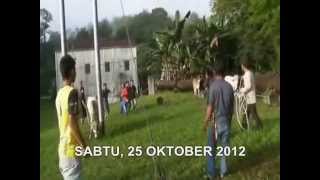 preview picture of video 'Ibadah Qurban Masjid Pangsun 2012'