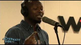 The Heavy - &quot;Sixteen&quot; (Live at WFUV/The Alternate Side)