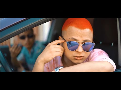 California - Juanke Demenzy ✖️ Erzon Brow (Video Oficial)🕶(Prod. @TaixxyBlue )