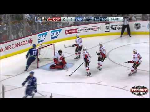 Vancouver Canucks vs Calgary Flames WCQF Game 1 Highlights