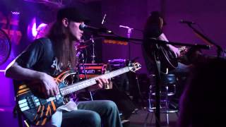 Stryper &quot;Jesus is Just Alright&quot; Live in Pekin, IL 2014