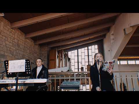 Učitelju gdje stanuješ - Ana Badrov & Dora Vrdoljak