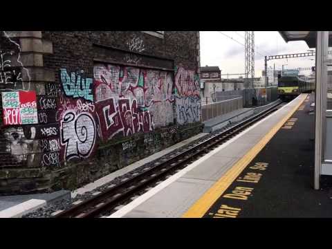 Irish Rail DART 8100 class departs Grand Canal Dock for Howth (17/2/17)