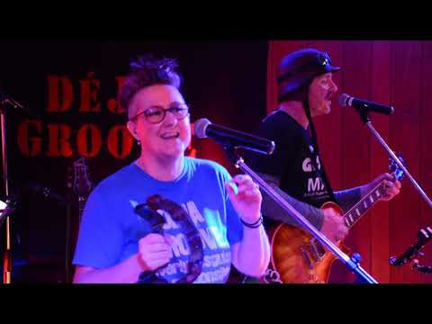 Deja Groove covering "The Look" by Roxette