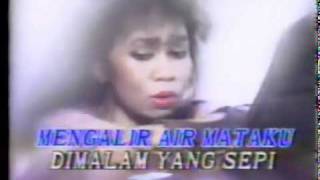 Download lagu Endang S Taurina - Dia Yang Ku Cari - YouTube.FLV mp3 Download lagu Endang S Taurina - Dia Yang Ku Cari - YouTube.FLV mp3